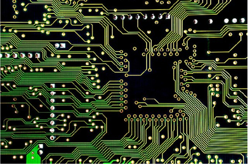 自己設(shè)計(jì) PCB 電路板，需要學(xué)習(xí)哪些科目？